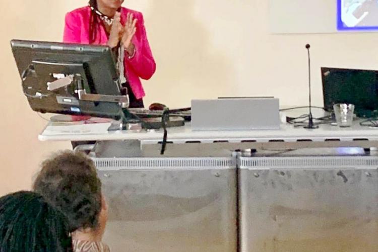 Dr. Marianne Mureithi makes a presentation at Imperial College London.